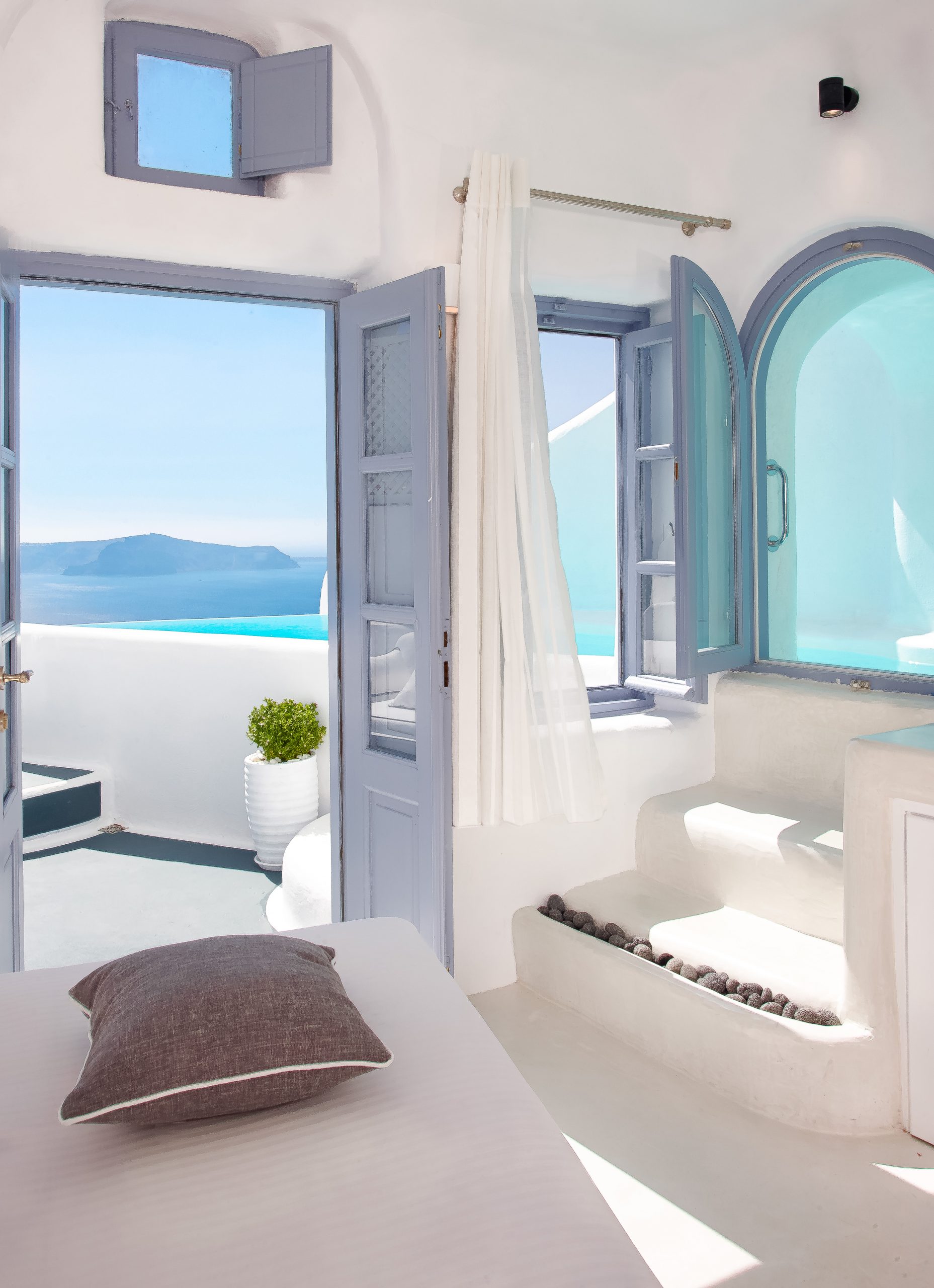 Honeymoon Villa infinity suites by Dana Villas 3 scaled