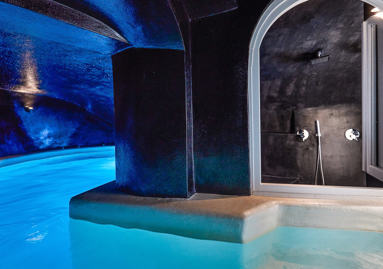 Master Pool Villa Infinity Suites Dana Villas Santorini 11 1
